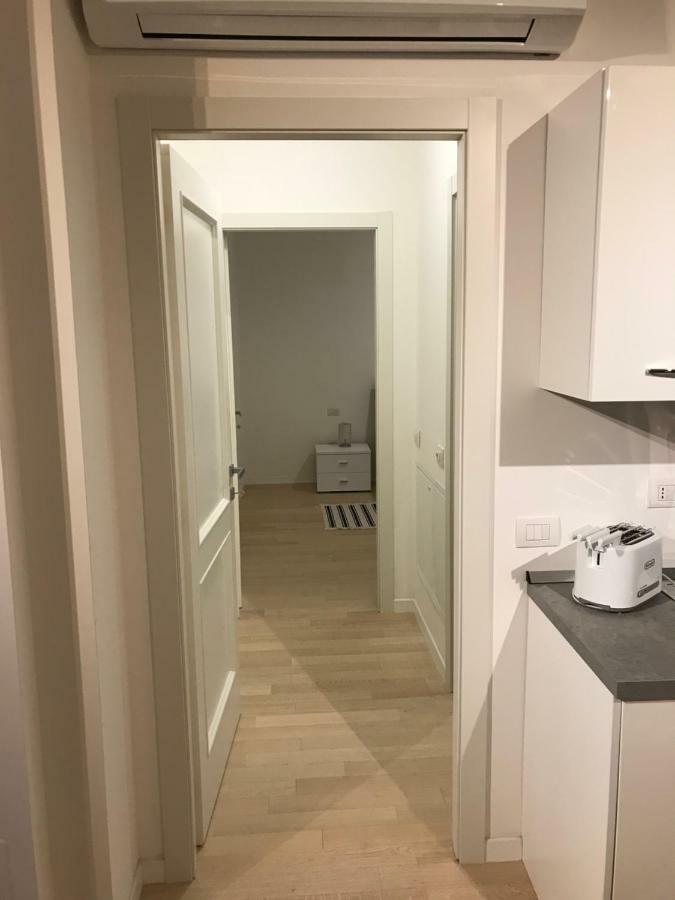 Laura'S Home - I Navigli Che Vorrei Milano Eksteriør bilde