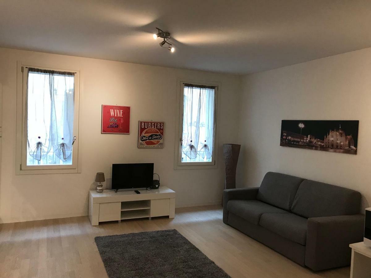 Laura'S Home - I Navigli Che Vorrei Milano Eksteriør bilde