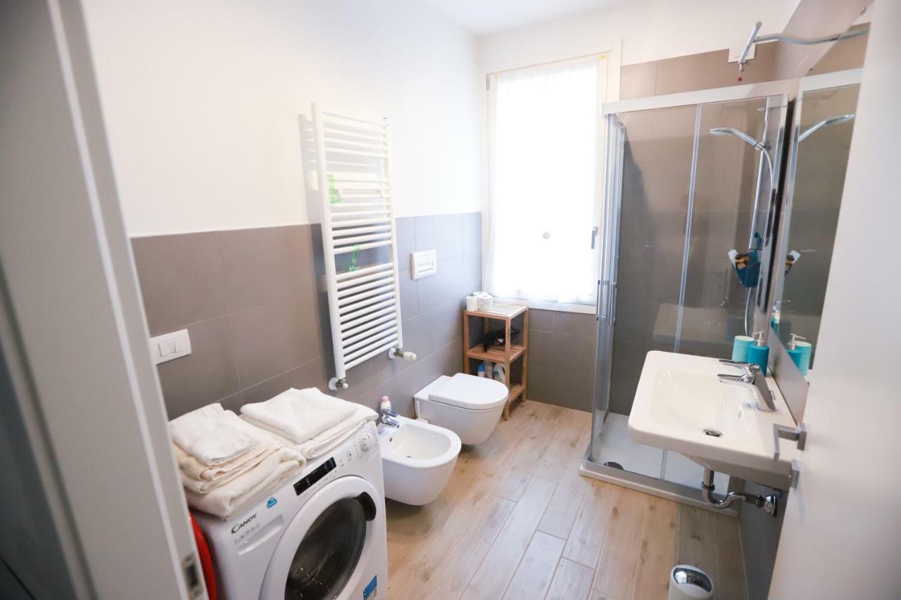 Laura'S Home - I Navigli Che Vorrei Milano Eksteriør bilde