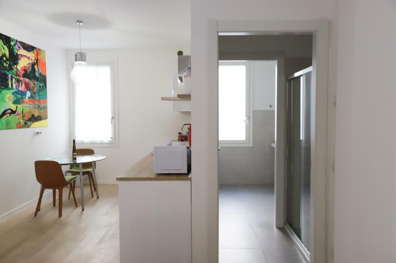 Laura'S Home - I Navigli Che Vorrei Milano Eksteriør bilde